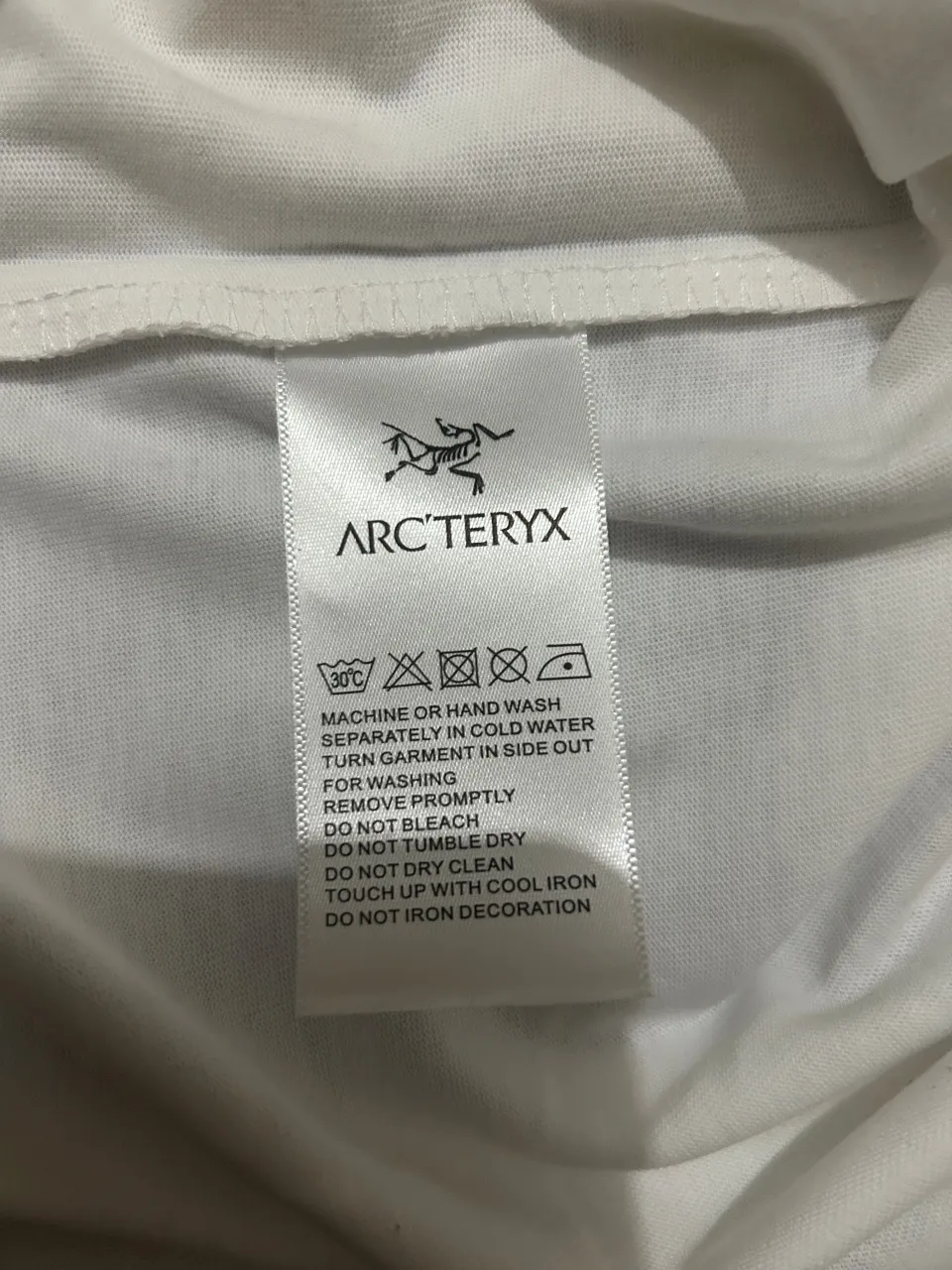 ARC`TERYX 2026 Classic T ， Breathable ， ， ！ Same Style ：White Black Gray Size：S M L XL
